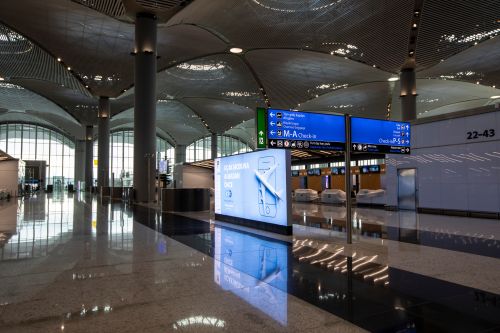 affichage grand format gares et aéroports